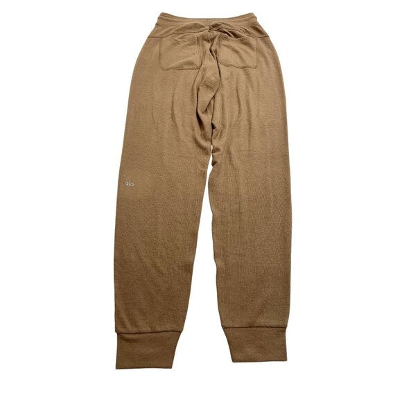ALO Yoga Soho Sweatpants in Toasted Almond - Picture 5 of 6